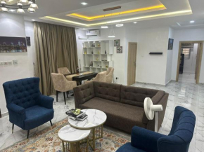 Luxury 3 bedroom Apartment in Surulere